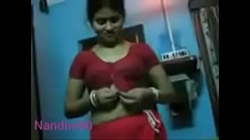 Married wife fuck in red saree and blouse