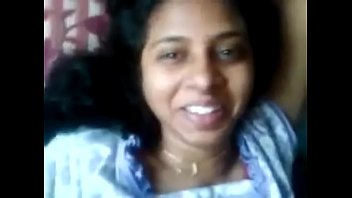 VID-20170421-PV0001-Parassala (IK) Malayalam 24 yrs old unmarried beautiful, hot and sexy girl Ms. Aswathi Menon showing her pussy to her 26 yrs old unmarried lover sex porn video