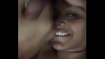 Hot cumshot on indian teen face