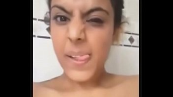 Indian teen recording her huge boobs