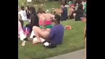 couple fuck at concert