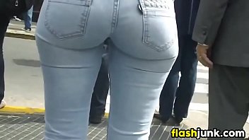 Beautiful Girl With A Great Ass In Jeans