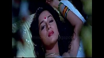 Madhuri dixit hot kissing and love making scene